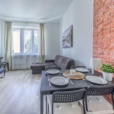 Studio Conrad Lägenhet Krasków Exteriör bild