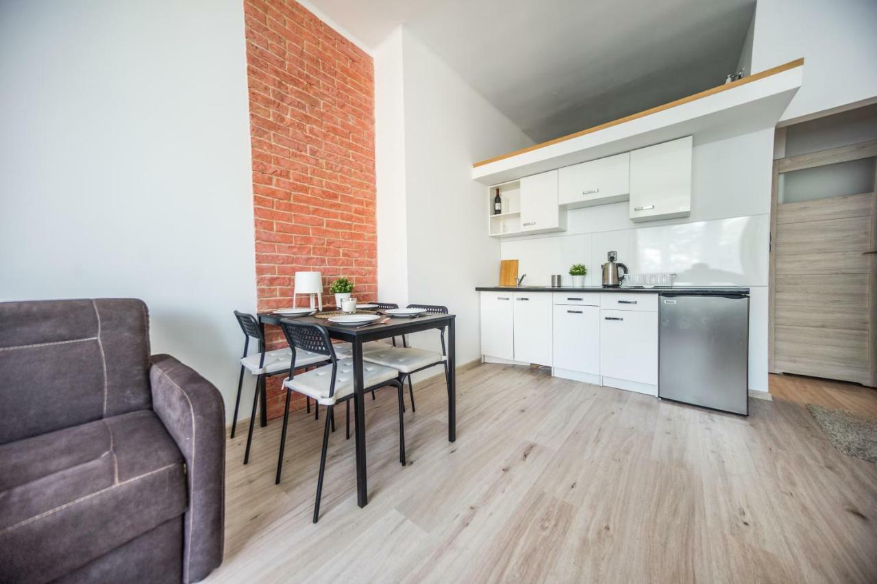 Studio Conrad Lägenhet Krasków Exteriör bild